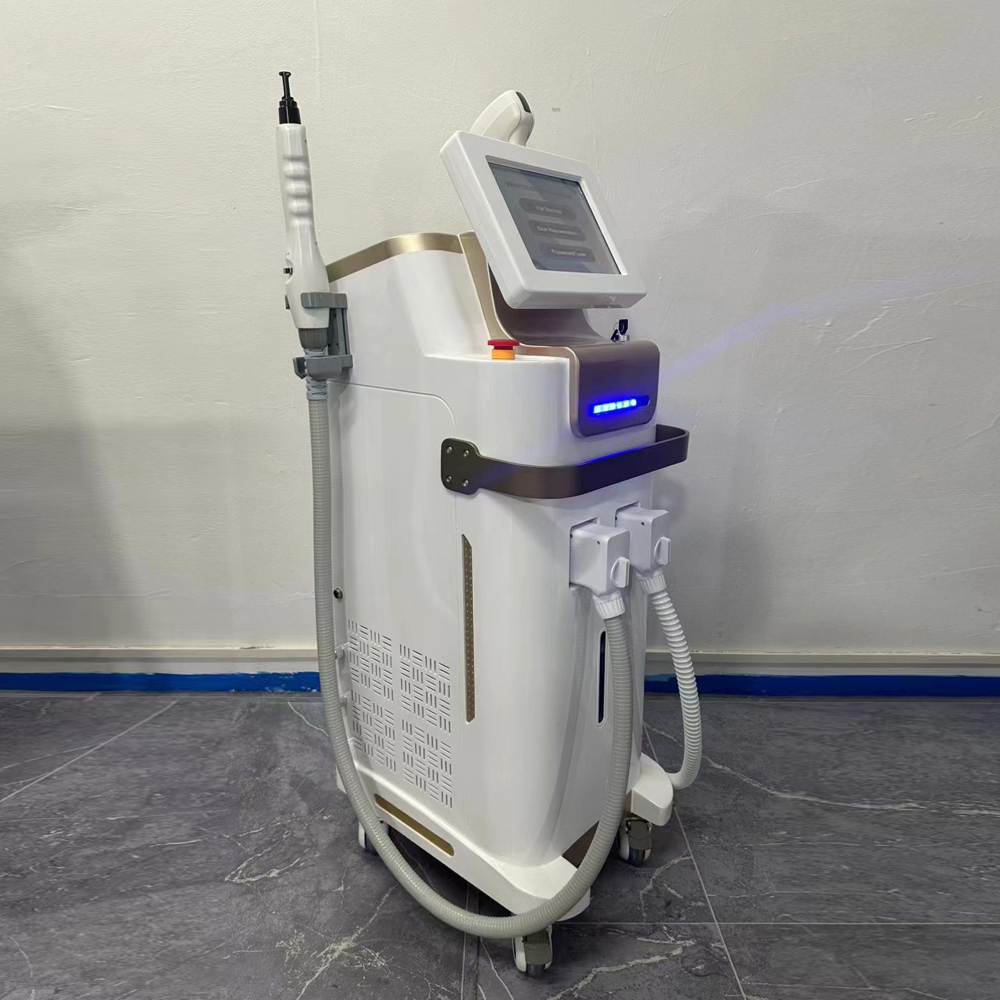 810+laser康少林 - SMIO #310 - Professional Picosecond / CO2 / Nd:YAG Laser equipment by SMIO