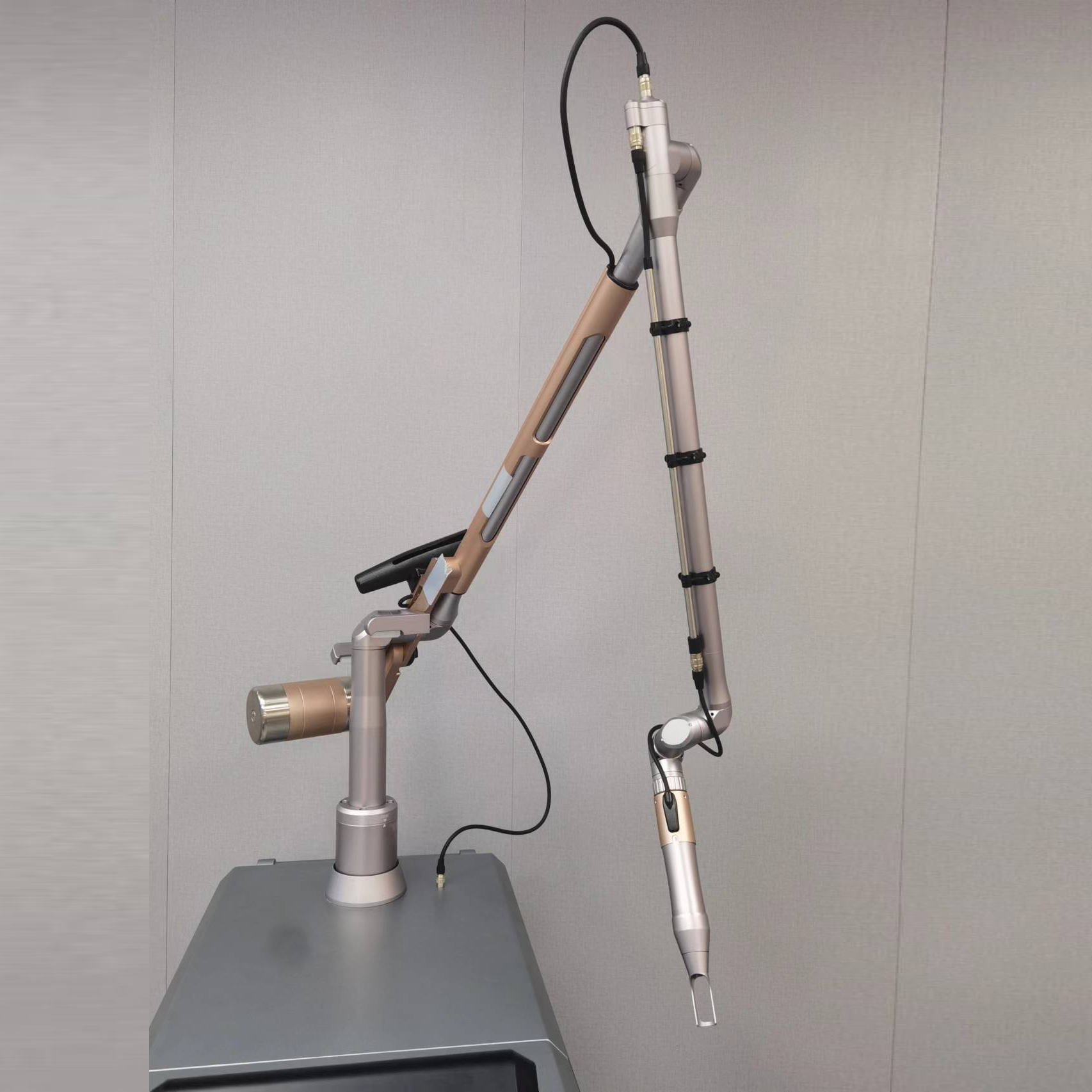 极光皮秒 - SMIO #327 - Professional Picosecond / CO2 / Nd:YAG Laser equipment by SMIO