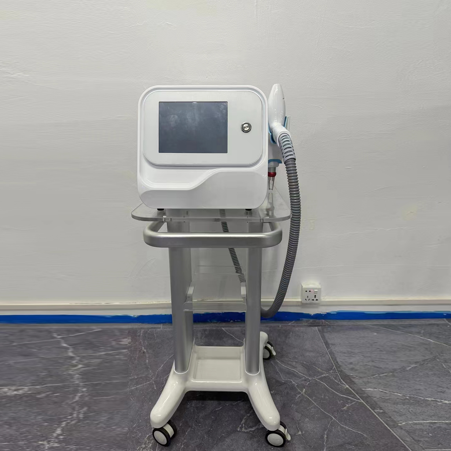 台式激光 - SMIO #345 - Professional Picosecond / CO2 / Nd:YAG Laser equipment by SMIO