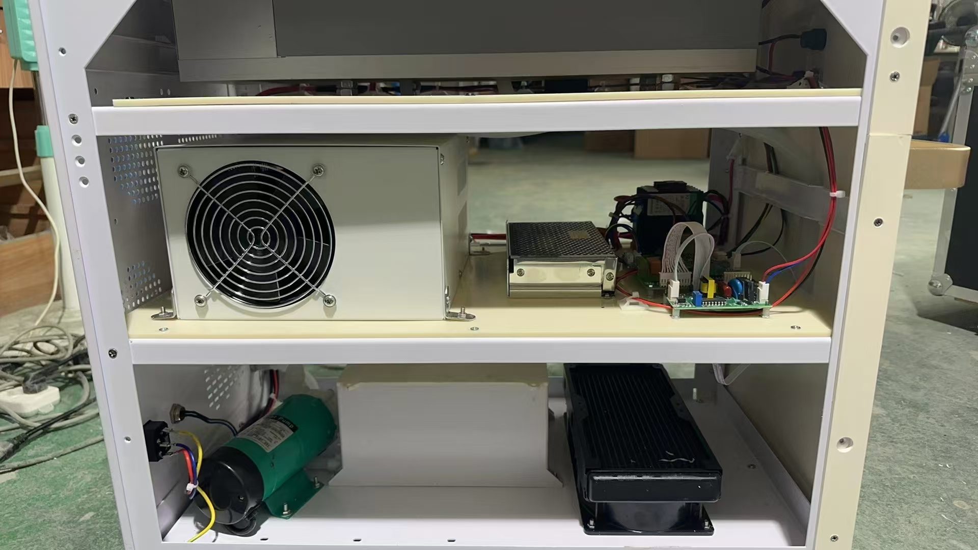 Laser stack module comparison: original vs generic